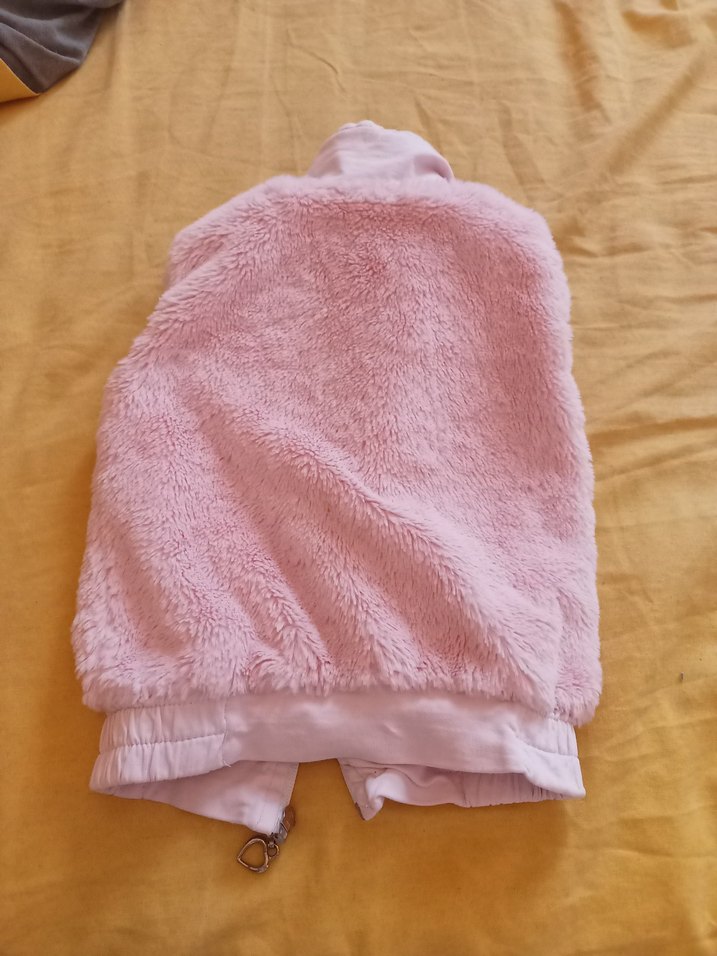 Kız Çocuk Pembe Kürklü Kolsuz Yelek - Görsel 3