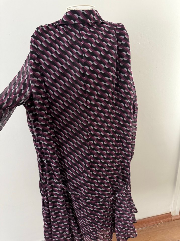 Parlak Mor Fırfırlı V Yaka Mini Elbise - Görsel 2