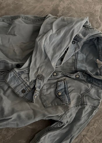 Düğmeli Gri Denim Erkek Çocuk Gömlek - Görsel 2