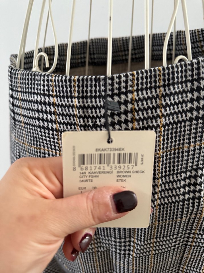 Pileli, Simetrik, Ekose Desenli Eteği - Görsel 2