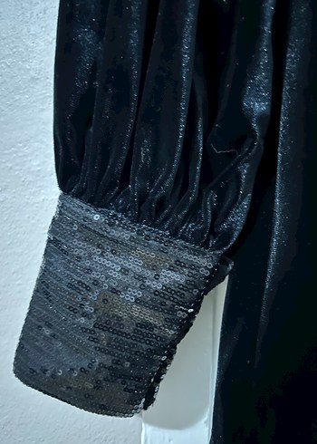 Parlak Siyah Gotik Strappy Kuşaklı kısa Abiye - Görsel 4