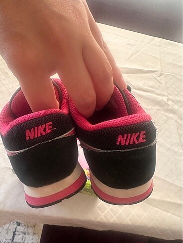 Nike Nike kız çocuk ayakkabısı