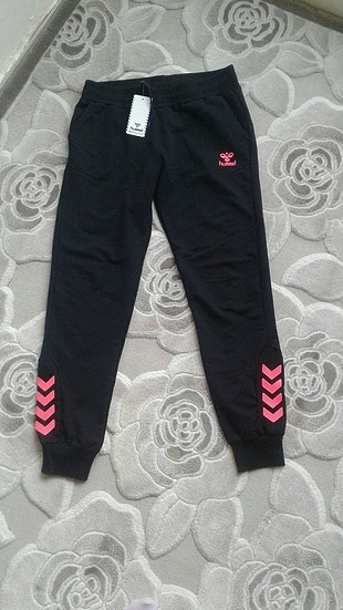 Hummel Eşofman Yeni ve etiketli