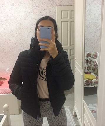 harika mont
