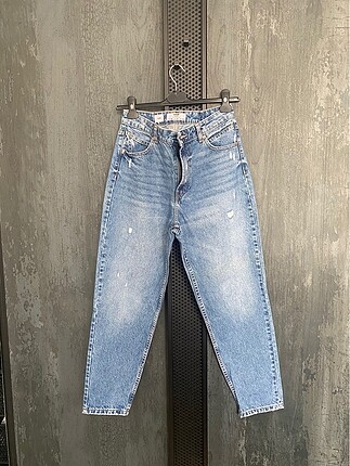 Bershka mom jean