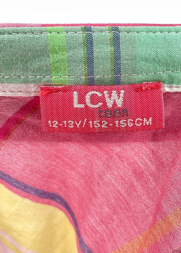 LC Waikiki Gömlek %70 İndirimli. - Görsel 4