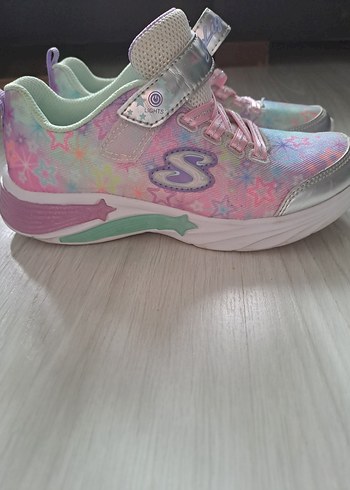 Skechers Kız Çocuk ışıklı Spor Ayakkabı