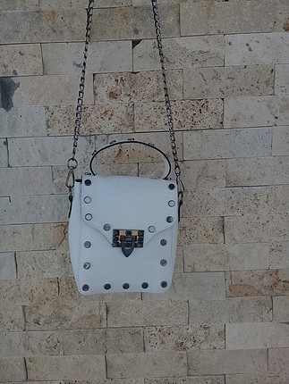 beyaz çanta 