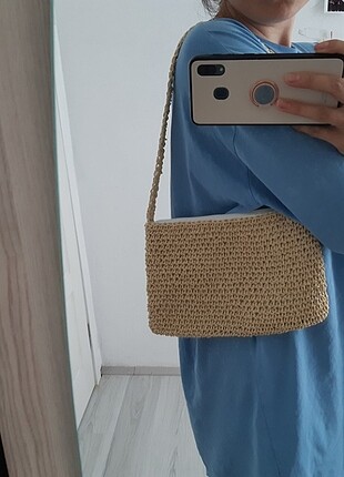 Pull and Bear Hasır çanta