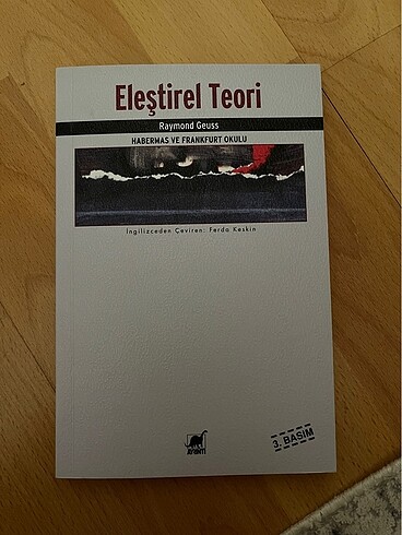 Eleştirel Teori