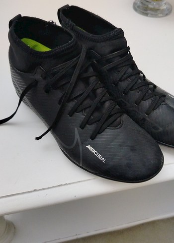 38 Beden Nike mercurıal 38.5 numara