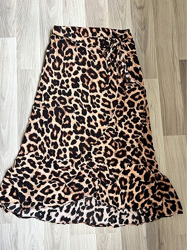 Leopar desenli midi etek