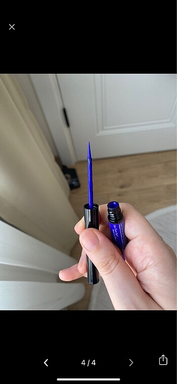  Beden Renk THE BALM MAVİ EYELINER