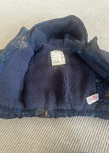 Kapüşonlu Peluş Astarlı Baskılı Erkek Çocuk Mont - Görsel 3