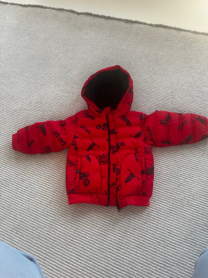 Benotton Kapüşonlu Kırmızı Motor Baskılı Erkek Mont - Görsel 2