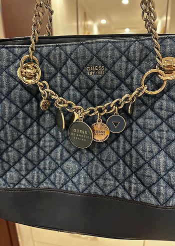 Guess Denim Zincir Detaylı Lacivert Kadın Çanta