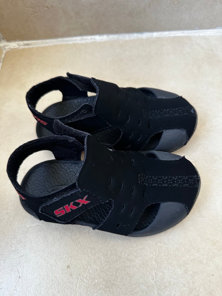 Skechers siyah sandalet - Görsel 2