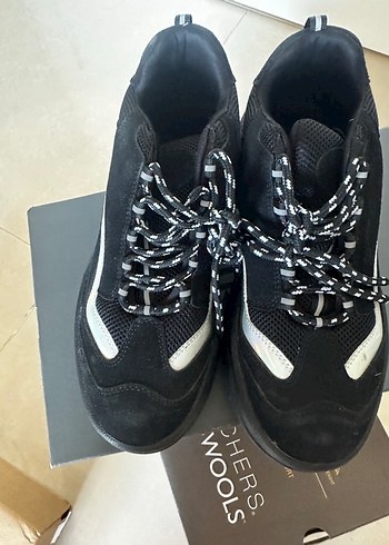 Derimod Siyah Platform Topuklu Bağcıklı Kadın Spor Ayakkabı - Görsel 3