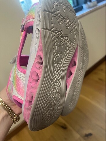 33 Beden pembe Renk Skechers sandalet