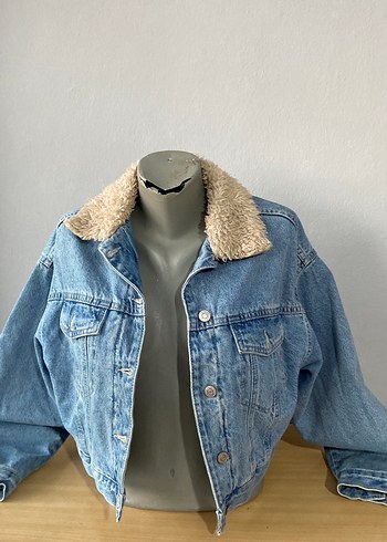 s Beden mavi Renk Peluş Detaylı Kadın Kot Ceket