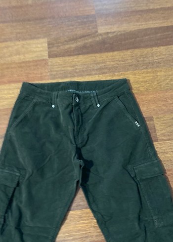 42 Beden Yeşil Süet Pantolon