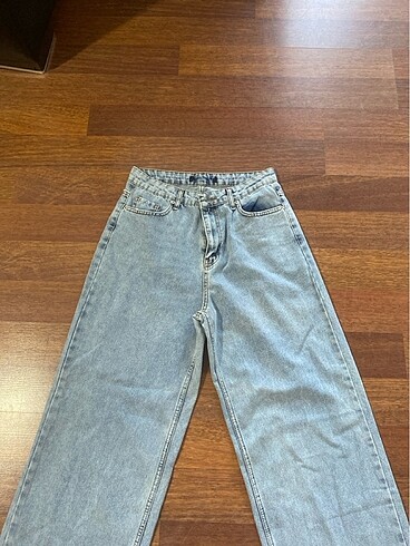 40 Beden Bol paça jean