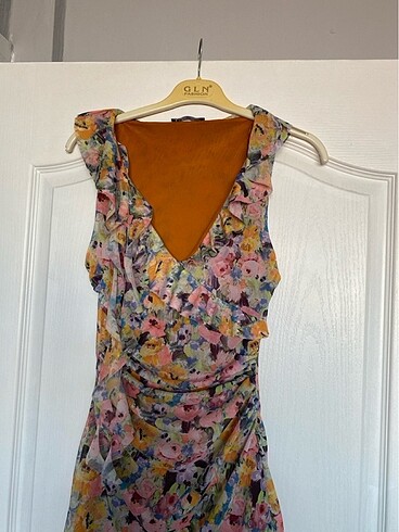 xs Beden Zara elbise
