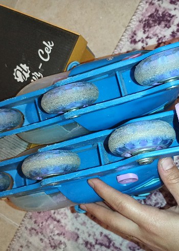 Beden mor Renk frozen 31/34 numara paten