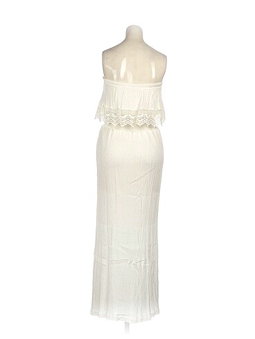 s Beden PreLoved Uzun Elbise %70 İndirimli.
