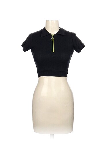 Diğer T-shirt %70 İndirimli.