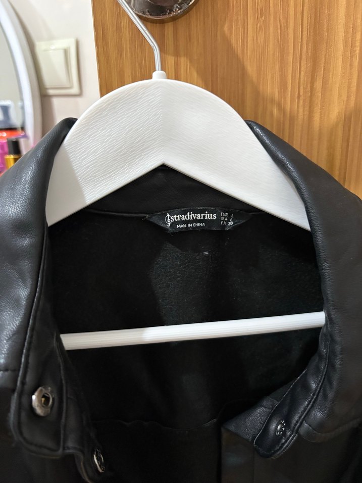 Düğmeli Siyah Deri Kadın Ceket - Görsel 2