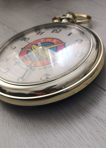 Beden altın Renk Vintage... Türk Hava Kurumu Duvar Saati.