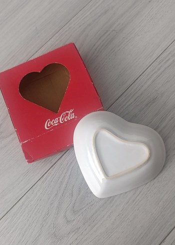 Kutusunda - Koleksiyonluk
Coca Cola Sevgililer Günü Çerezlik - Görsel 4