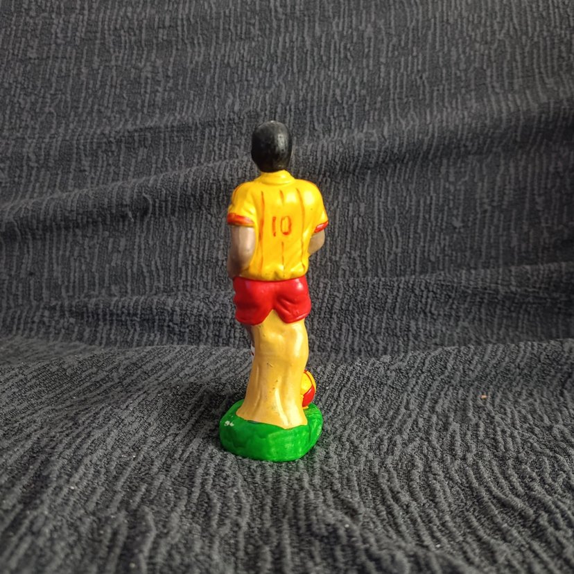 Vintage Seramik Futbolcu Biblosu - Görsel 2