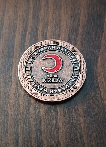  Beden çeşitli Renk Türk Kızılay 2021 Senesi İlk Kurban Hatırası ((45mm ))