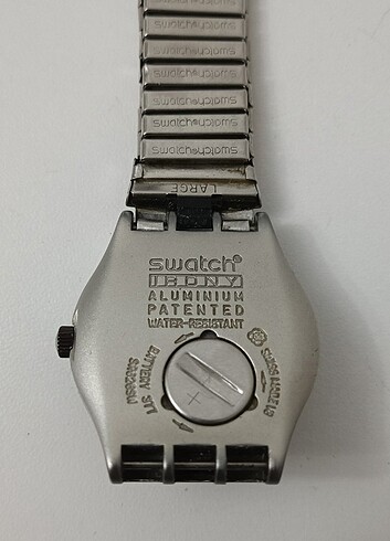 Beden Swatch Marka Kadın Kol Saati. Saatin Çalışmasında Sorun Yok.Saat