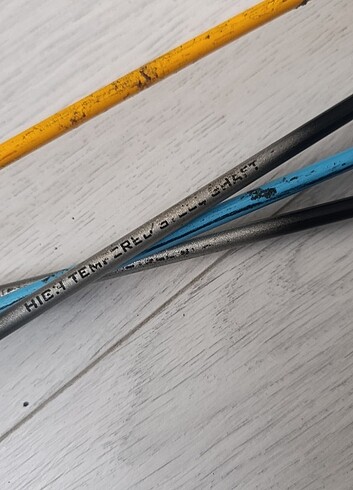 4 Adet Badminton Raketi.
Kullanıma Uygun - Görsel 9