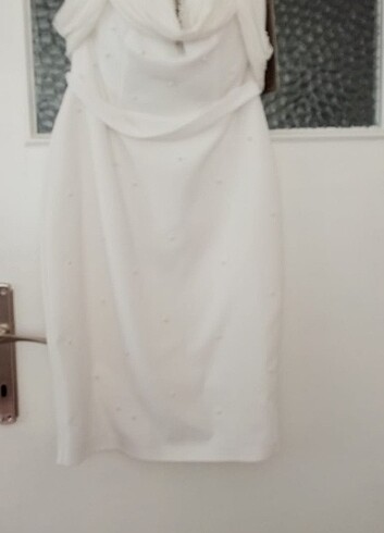 38 Beden Carmen beyaz renkli nikah söz elbisesi