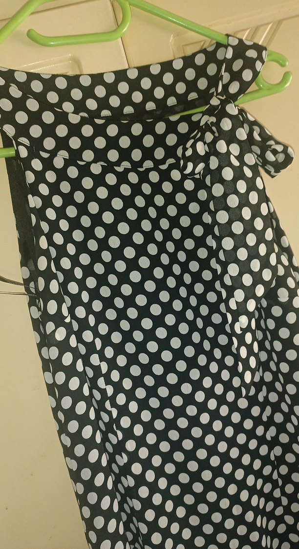 Siyah Puantiyeli Pileli elbise - Görsel 3