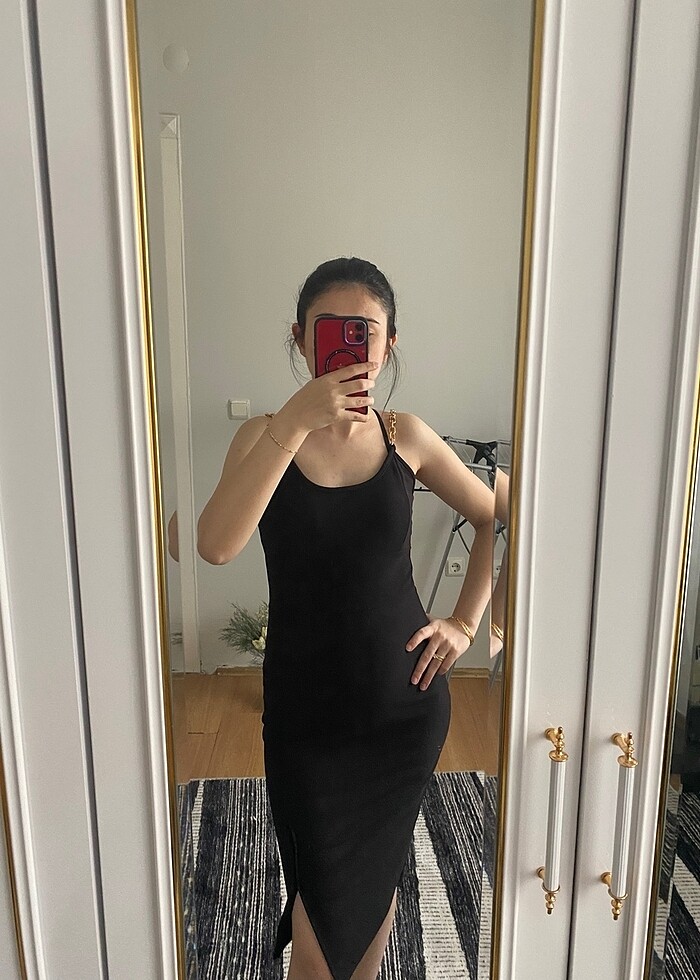 Siyah elbise - Görsel 2