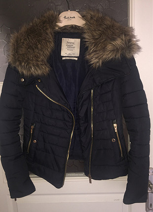 Bershka mont