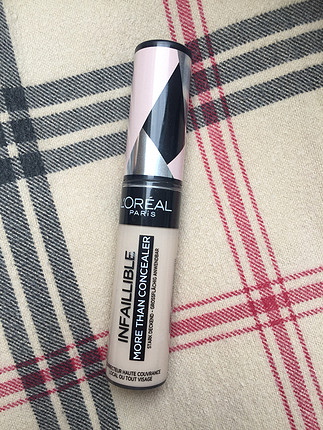 universal Beden Loreal paris infaillible kapatıcı 