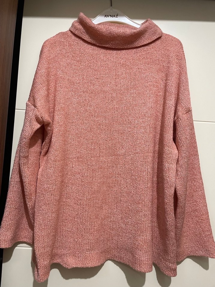 Pembe Yüksek Yakalı Örgü Kadın Kazak - Görsel 2