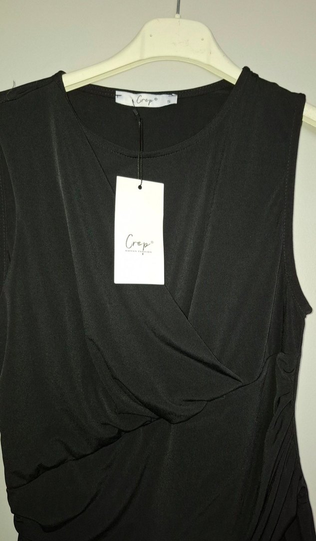 Siyah V Yaka Kolsuz Drapeli Kadın Bluz - Görsel 4