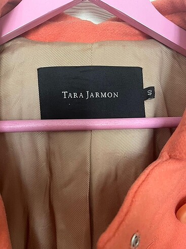 38 Beden Tara Jarmon Yün Panço Kaban