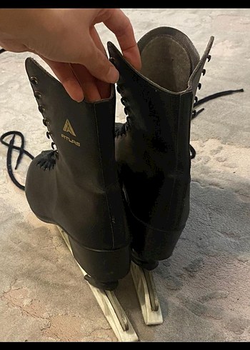 Deri Siyah Bağcıklı Korumalı Buz Pateni - Görsel 7