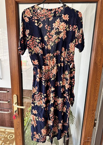 Çiçek Desenli, V Yaka Tulum - Görsel 2