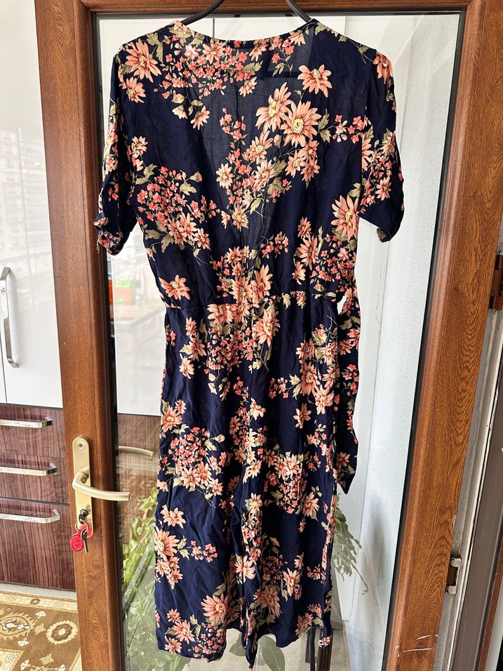 Çiçek Desenli, V Yaka Tulum - Görsel 2