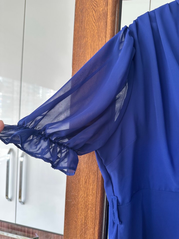 Mavi V Yakalı Midi Drapeli Elbise - Görsel 4