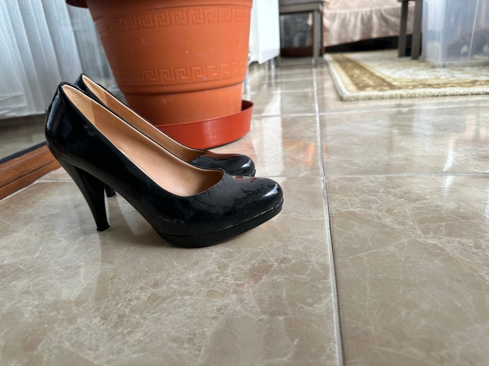 Topuklu ayakkabı - Görsel 3